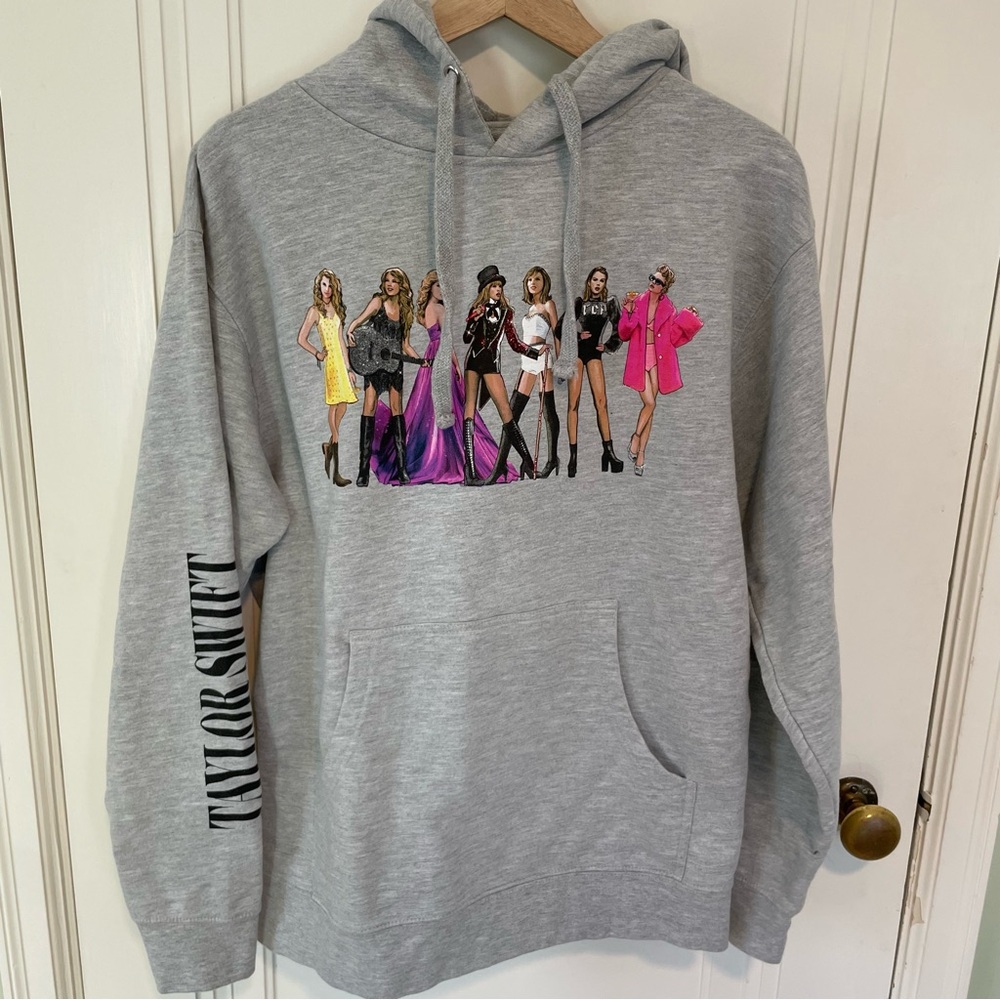 Taylor Swift Eras Tour 2019 Rare Figures Collection Debut Lover Size Medium